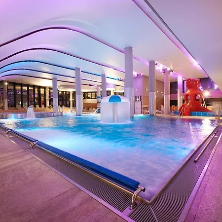 Apartment Vacationclub - Baltic Park F.210 *